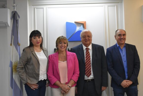 Patricia Giménez recibió al embajador de Chile y acordaron potenciar exportaciones e inversiones