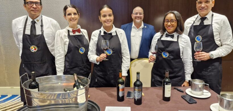 Bodegas de la provincia se lucieron en el Mendoza Wine Tasting en Panamá