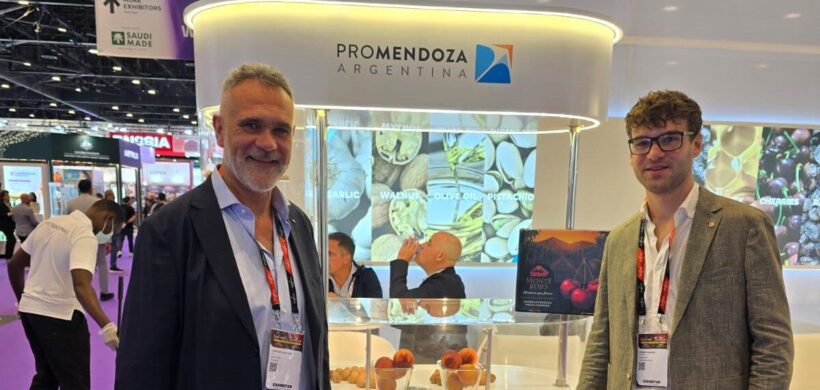 Mendoza vuelve a exportar durazno en fresco a Dubái