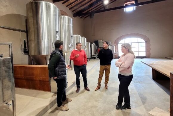 Destiladores mendocinos se unen con un proyecto en común y buscan crecer a nuevos mercados Destiladores mendocinos se unen con un proyecto en común y buscan crecer a nuevos mercados